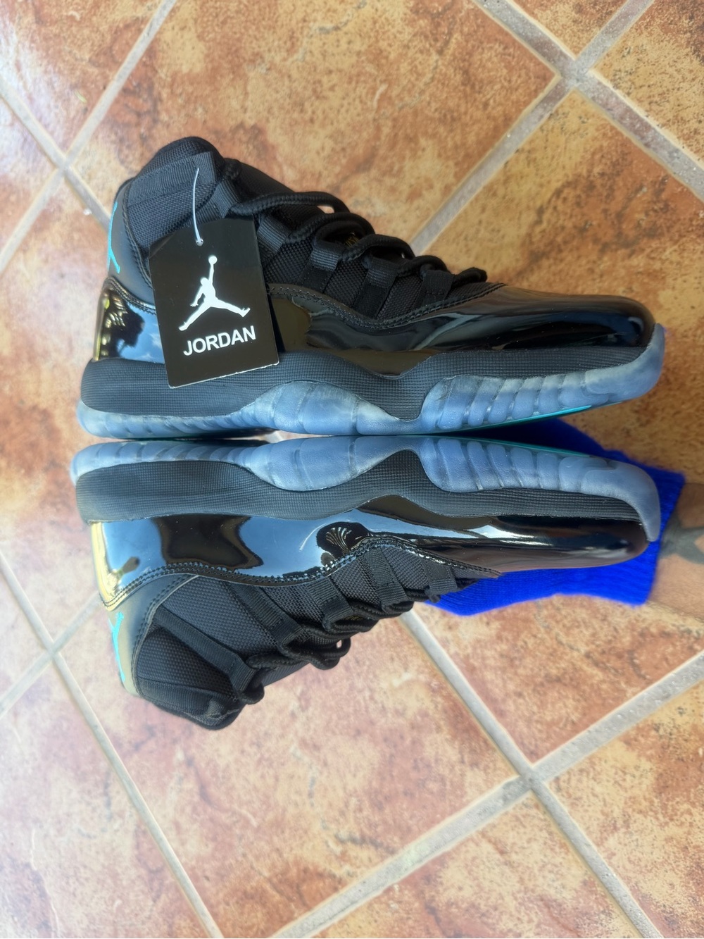 Size 9.5 Men’s And Women’s 11 - Jordan Retro 11 Gamma Blue 2025 - Picture 4 of 7